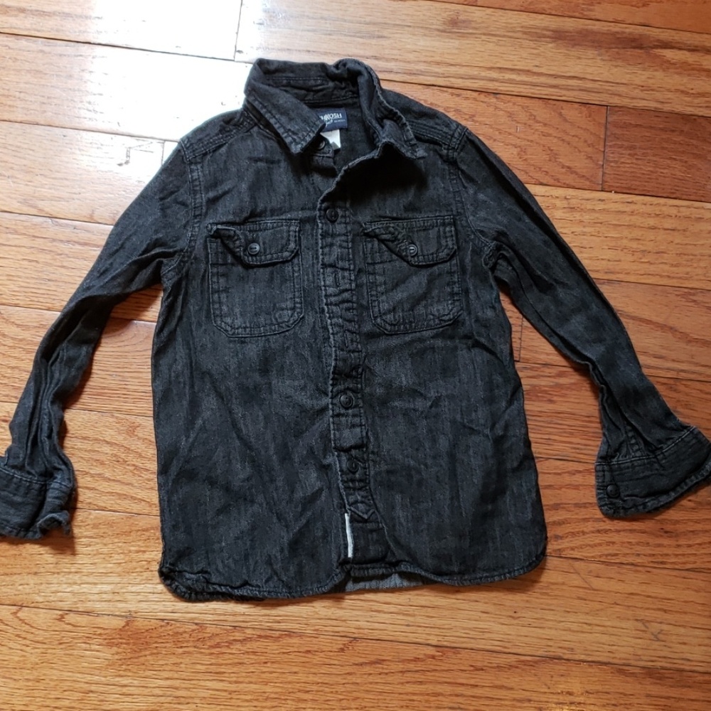 Oshkosh button up